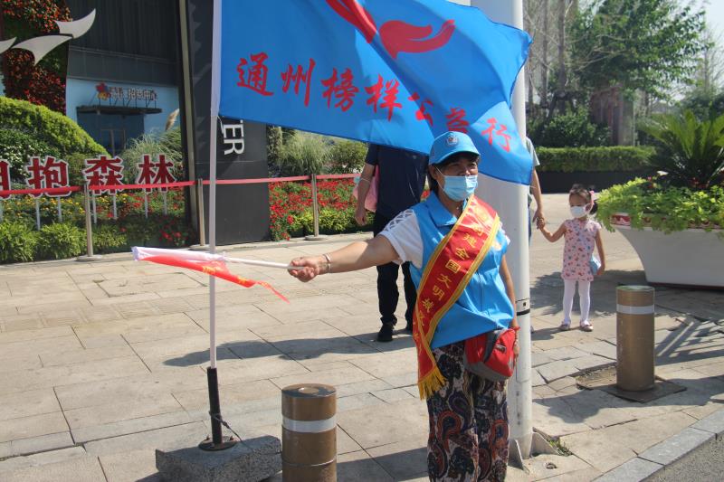 <strong>被大鸡巴免费干视频</strong>